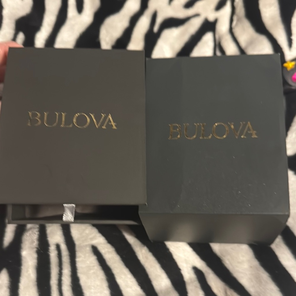 Bulova Watch Box - Picture 4 of 7